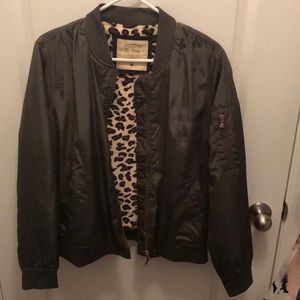 Bomber jacket